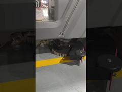 ব্রাশ এবং একটি squeegee ইনস্টল করার জন্য কোন সরঞ্জাম প্রয়োজন